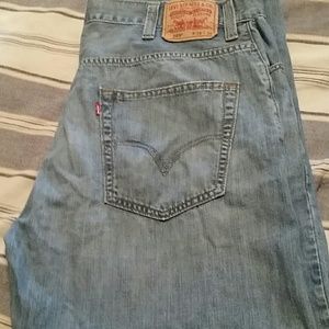 Levi jeans